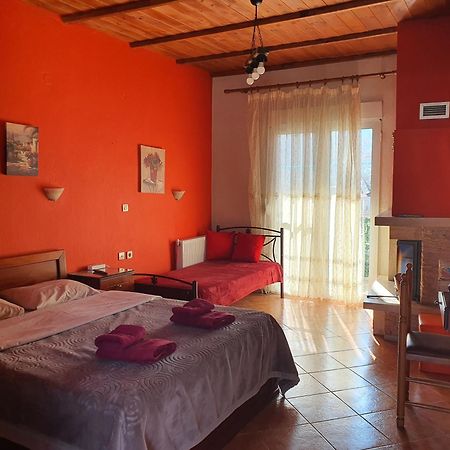 Alexandros Guesthouse Orma Luaran gambar