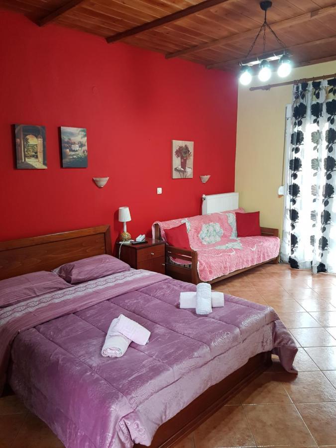 Alexandros Guesthouse Orma Luaran gambar
