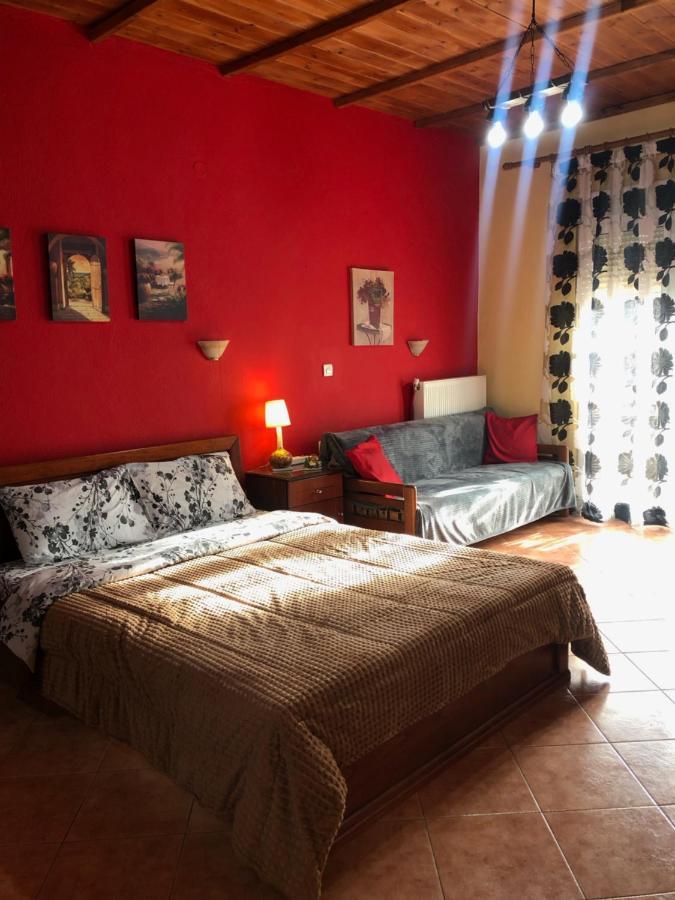 Alexandros Guesthouse Orma Luaran gambar