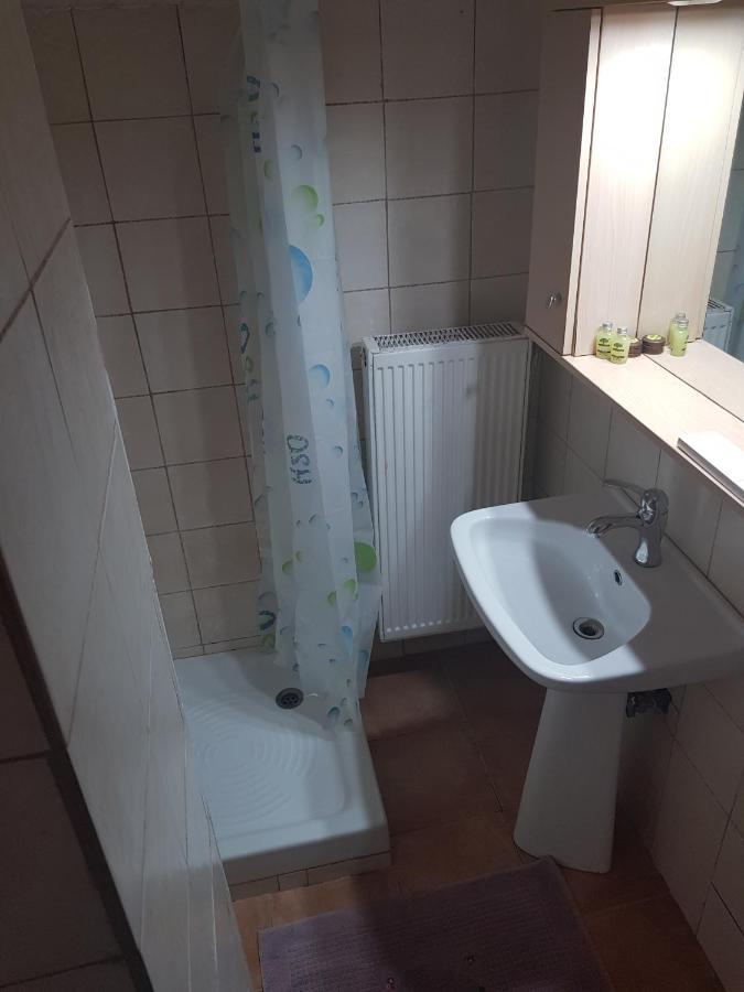 Alexandros Guesthouse Orma Luaran gambar