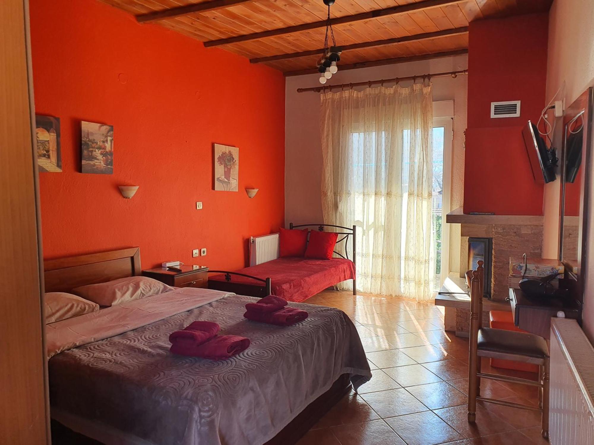 Alexandros Guesthouse Orma Luaran gambar